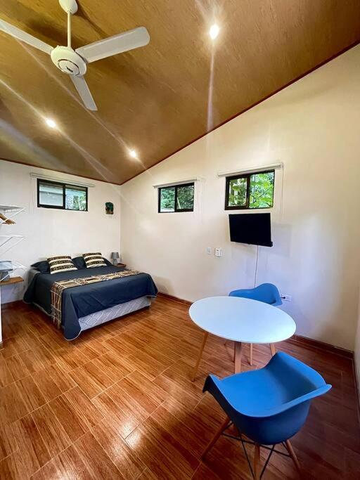 Apartamento Casa Noil, Beautiful Eco House Near The Beach! Puerto Viejo de Talamanca Exterior foto