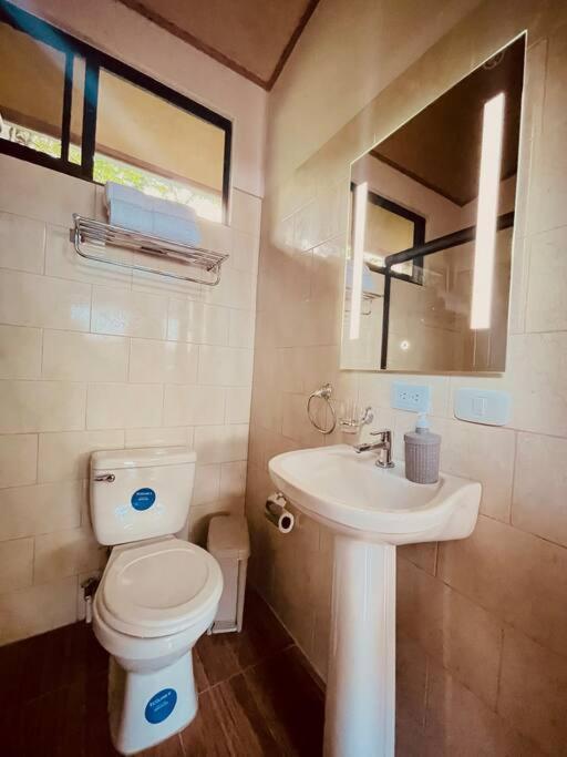 Apartamento Casa Noil, Beautiful Eco House Near The Beach! Puerto Viejo de Talamanca Exterior foto